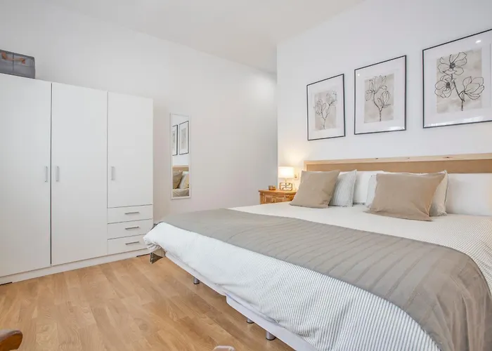 아파트 Apretadero *